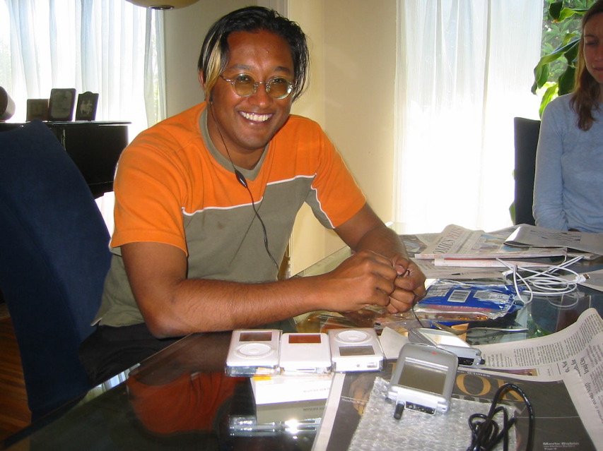 Arshad at the table with the Jodita.